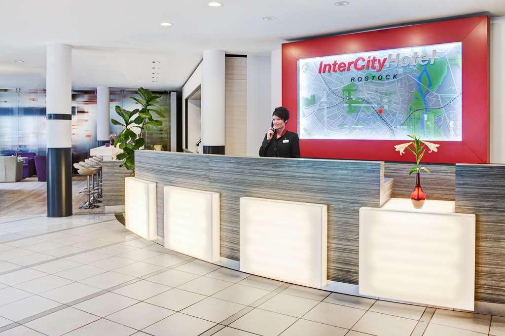 Intercityhotel Росток Интериор снимка
