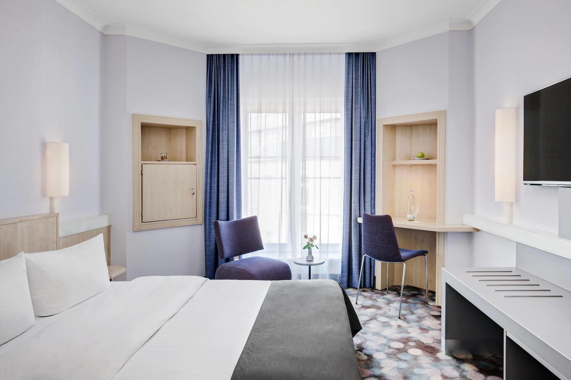 Intercityhotel Росток Екстериор снимка
