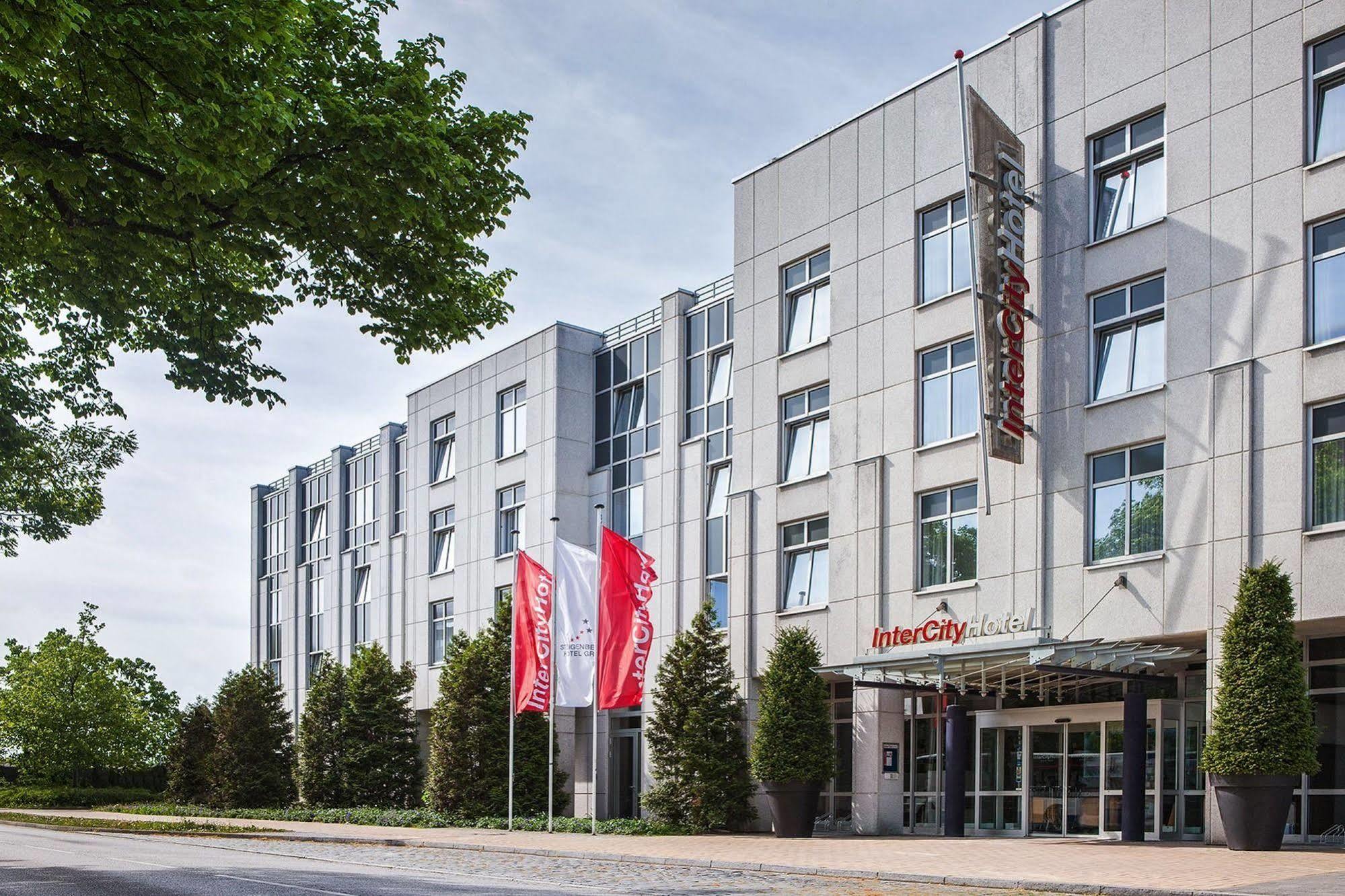 Intercityhotel Росток Екстериор снимка