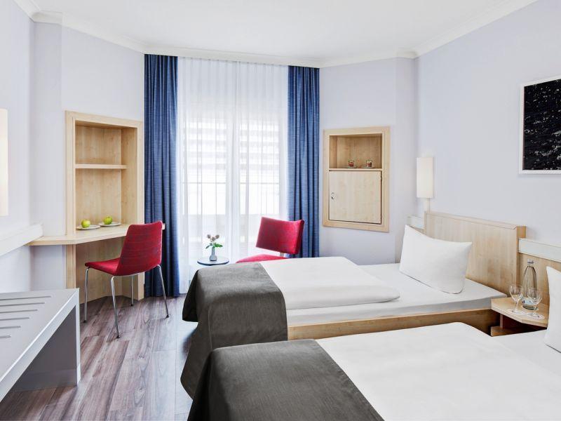 Intercityhotel Росток Екстериор снимка