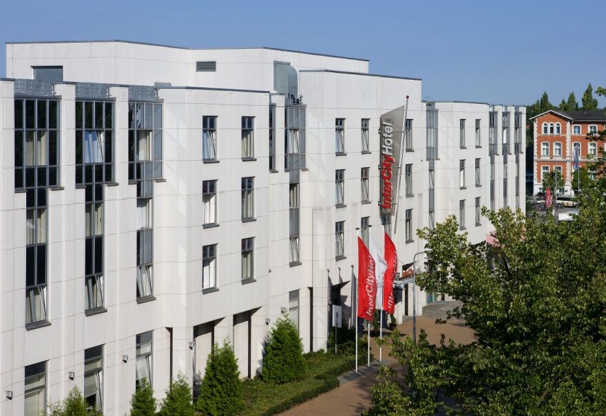 Intercityhotel Росток Екстериор снимка